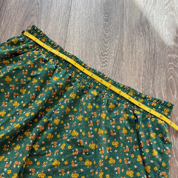 Toad & Co Sun Kissed High Waist Pull On Floral Shorts - Picture 5 of 7